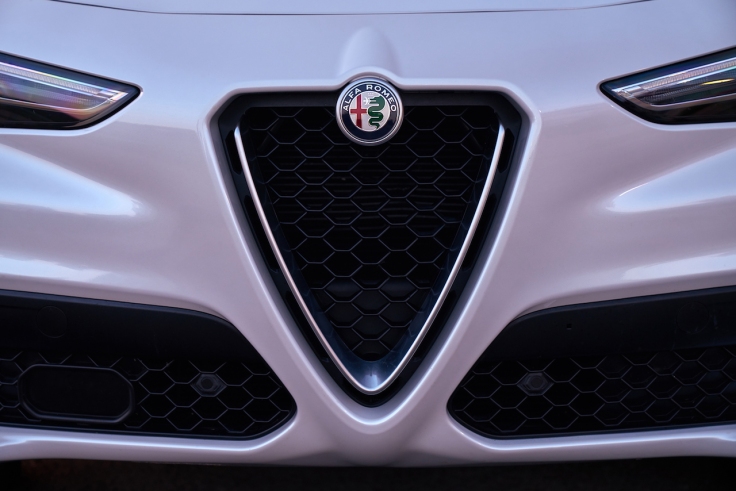 2018 Alfa Romeo Stelvio Ti Lusso